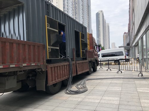 双鸭山低温环境下，柴油发电机组电池充满电的具体时间受哪些因素影响？