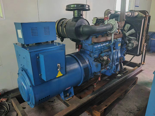 双鸭山100kW柴油发电机组使用多级机油有哪些优缺点？